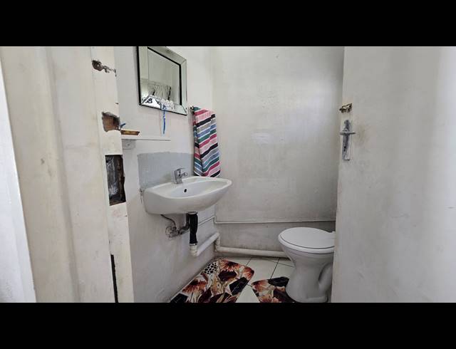 4 BEDROOM FREEHOLD FOR SALE IN ALBERTSDAL